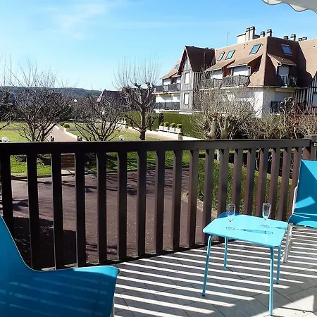 Apartment Sevigne